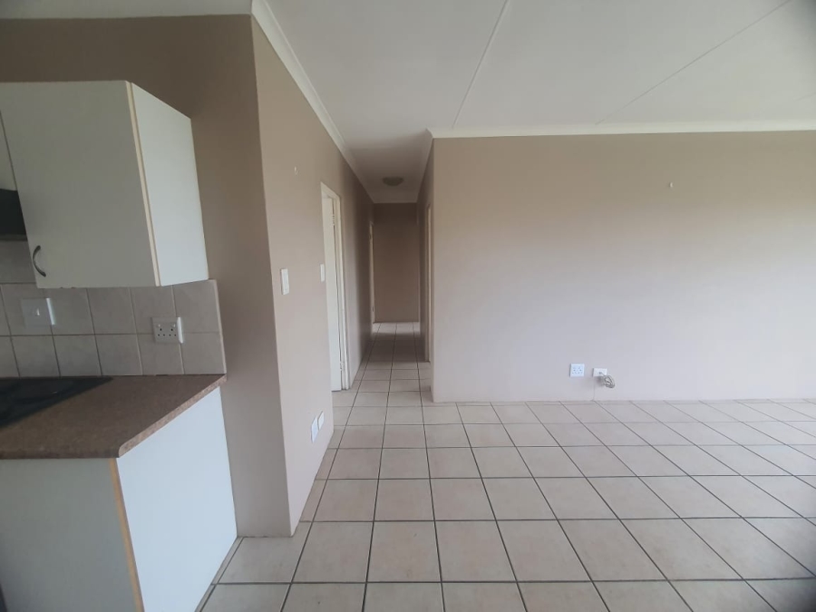 To Let 3 Bedroom Property for Rent in Cambridge West Eastern Cape